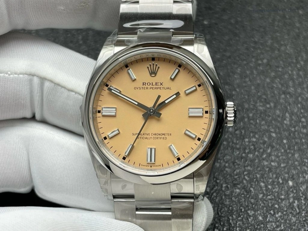 Premium Replica Uhr Rolex Oyster Perpetual M126000-0012 Champagner-Zifferblatt Edelstahlband 36 mm