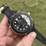Premium Replica Uhr Omega Seamaster Diver 300M 210.62.44.20.01.001 Keramikgehäuse Roségold 43,5 mm