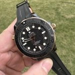 Premium Replica Uhr Omega Seamaster Diver 300M 210.62.44.20.01.001 Keramikgehäuse Roségold 43,5 mm