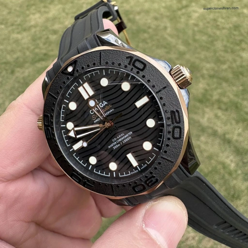 Premium Replica Uhr Omega Seamaster Diver 300M 210.62.44.20.01.001 Keramikgehäuse Roségold 43,5 mm