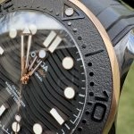 Premium Replica Uhr Omega Seamaster Diver 300M 210.62.44.20.01.001 Keramikgehäuse Roségold 43,5 mm