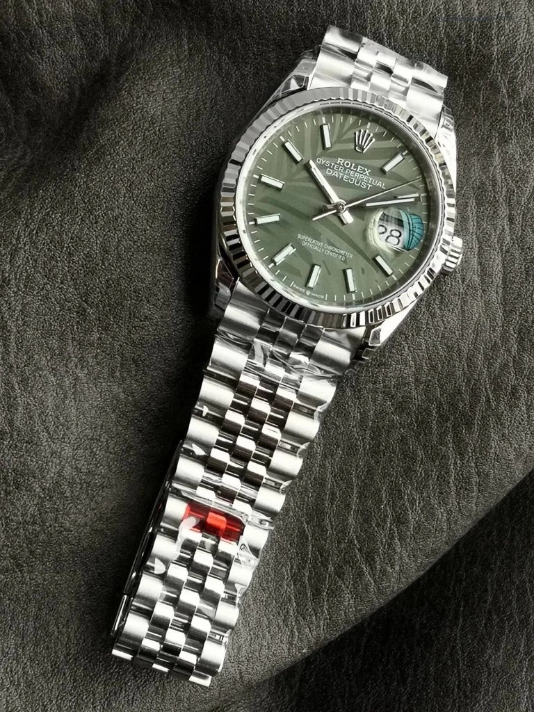 Premium Replica Uhr Rolex Datejust m126234-0047 mit grünem Palmenblatt-Zifferblatt 36mm