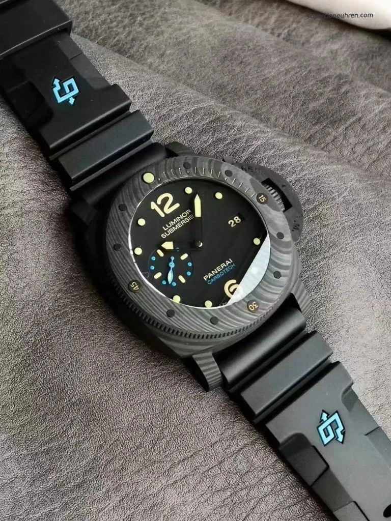 1:1 Super Clone Uhr Panerai Submersible PAM00616 Carbon-Keramik Gehäuse 47mm