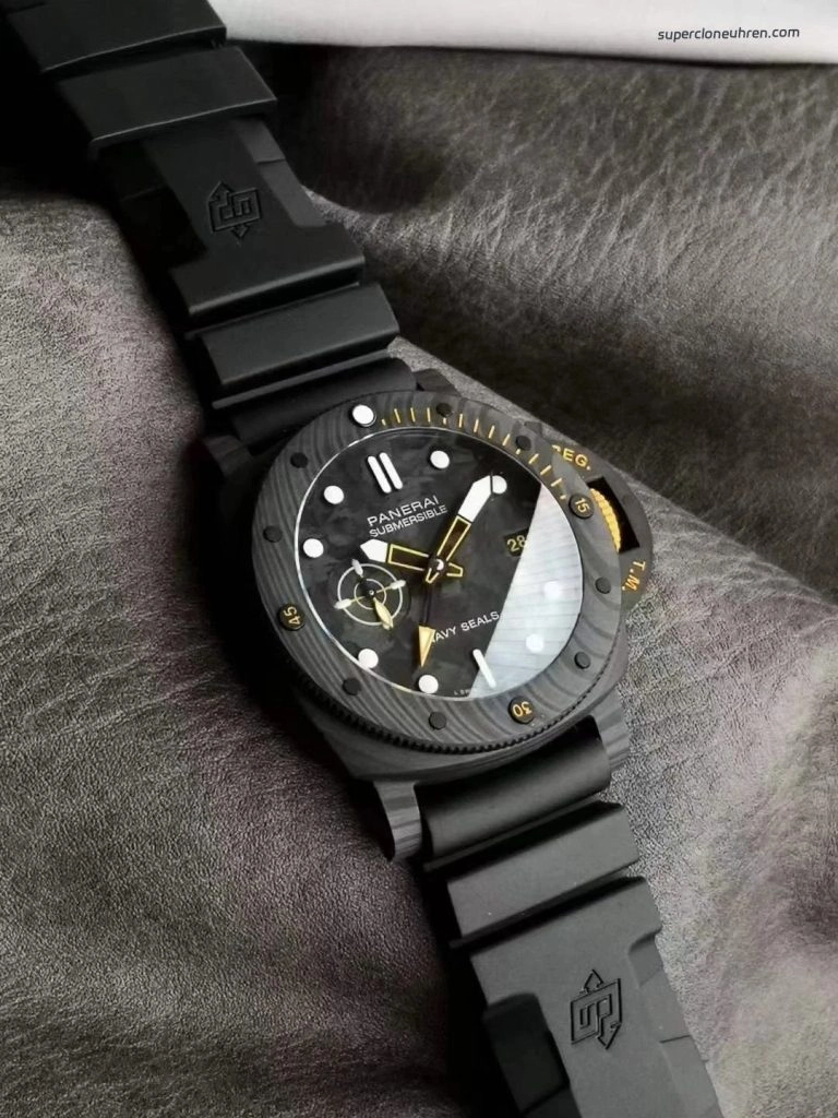 Super Clone Panerai Submersible PAM01324 Carbon-Keramik Gehäuse 44mm