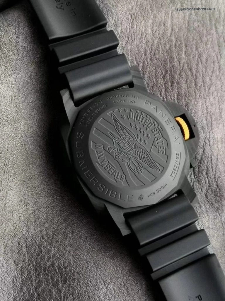 Super Clone Panerai Submersible PAM01324 Carbon-Keramik Gehäuse 44mm