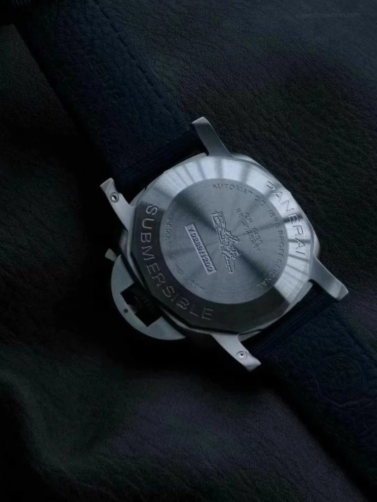 Premium Replica Uhr Panerai Submersible PAM01289 aus mattiertem Edelstahl 44mm