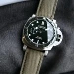 Premium Replica Uhr Panerai Submersible PAM01287 aus mattiertem Edelstahl 44mm