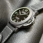 Premium Replica Uhr Panerai Luminor PAM01118 aus Carbon mit Leuchtzifferblatt 44mm