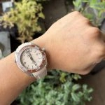 Premium Replica Uhr Omega Seamaster Planet Ocean 215.32.44.21.09.001 Edelstahl mit beigem Armband 43,5mm