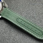 Premium Replica Uhr Omega Seamaster Planet Ocean 215.32.44.21.06.001 grün-graues Zifferblatt 43,5 mm