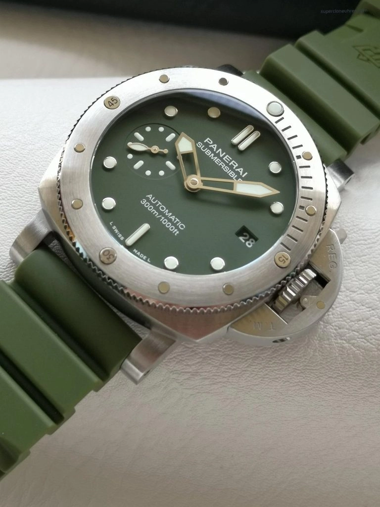 Premium Replica Uhr Panerai Submersible PAM01055 mit grünem Zifferblatt 42mm