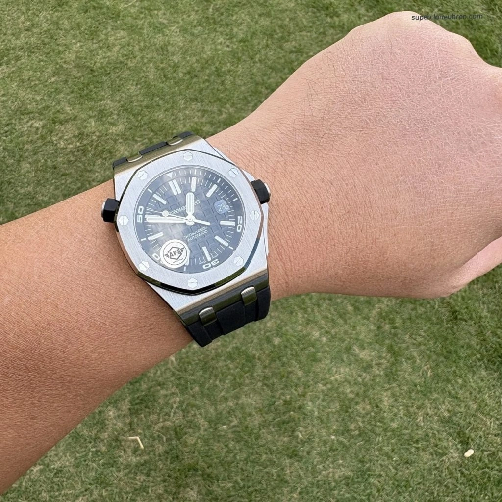 Super Clone Audemars Piguet Royal Oak Offshore 15703 aus gebürstetem Edelstahl 42 mm