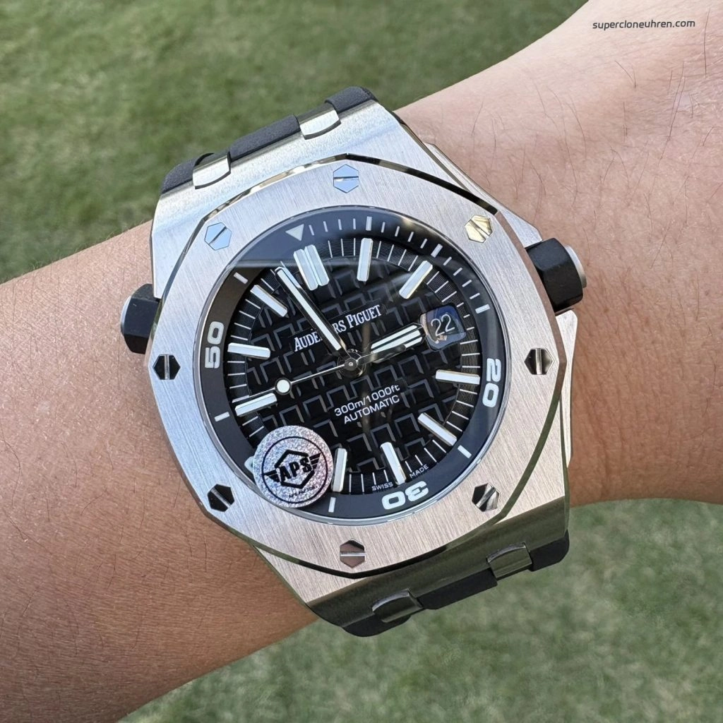 1:1 Super Clone Uhr Audemars Piguet Royal Oak Offshore 15710ST.OO.A002CA.01 Edelstahl mit Saphirglasboden 42mm