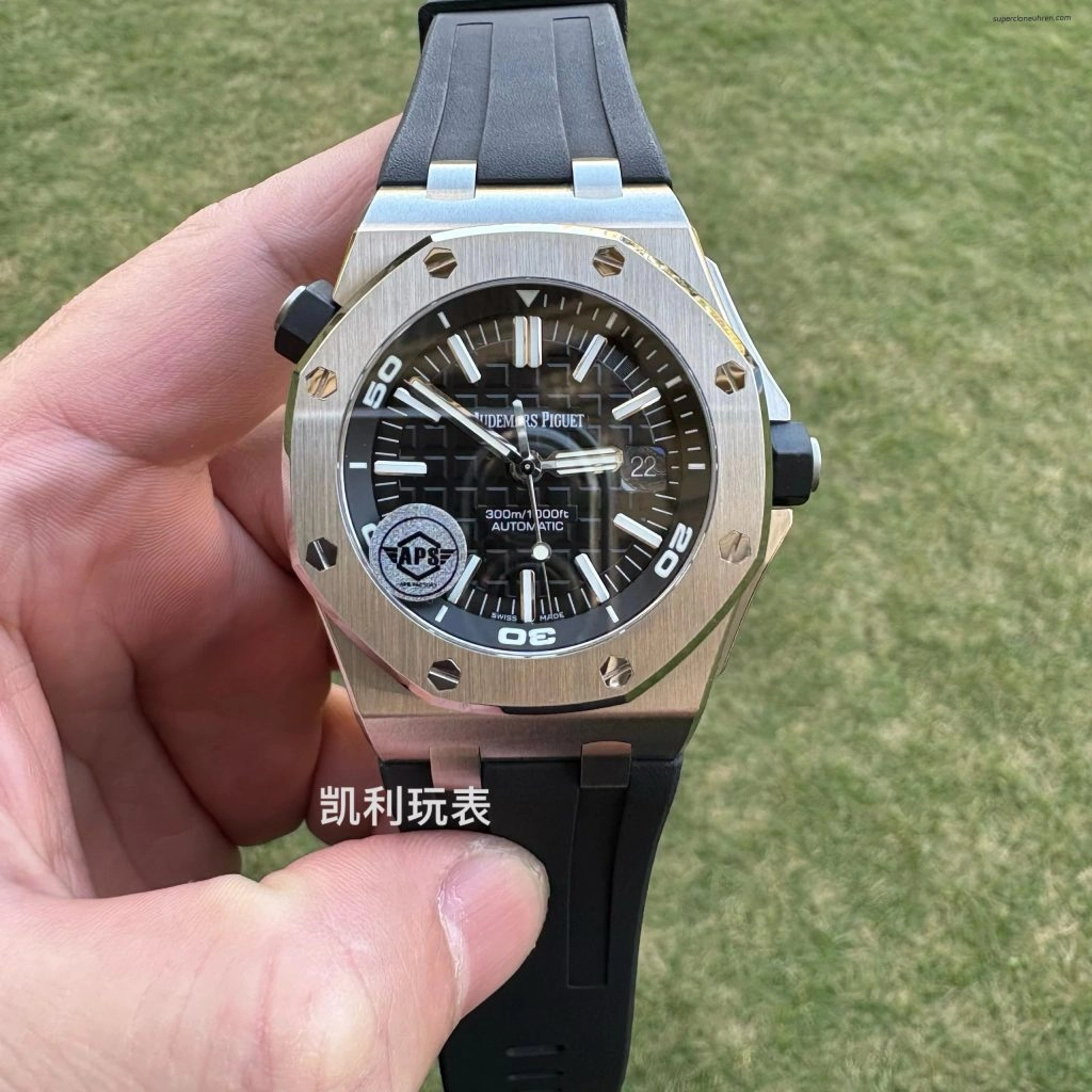 1:1 Super Clone Uhr Audemars Piguet Royal Oak Offshore 15710ST.OO.A002CA.01 Edelstahl mit Saphirglasboden 42mm