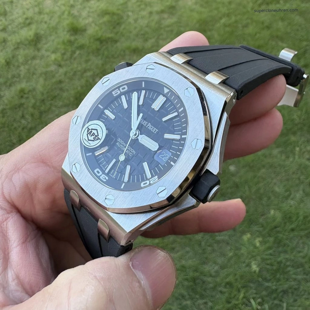 1:1 Super Clone Uhr Audemars Piguet Royal Oak Offshore 15710ST.OO.A002CA.01 Edelstahl mit Saphirglasboden 42mm