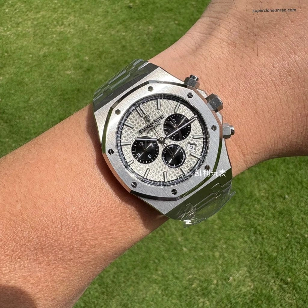 Super Clone Audemars Piguet Royal Oak 26331ST.OO.1220ST.03 Panda-Zifferblatt Edelstahl 41mm