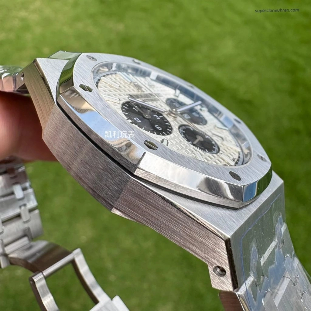 Super Clone Audemars Piguet Royal Oak 26331ST.OO.1220ST.03 Panda-Zifferblatt Edelstahl 41mm