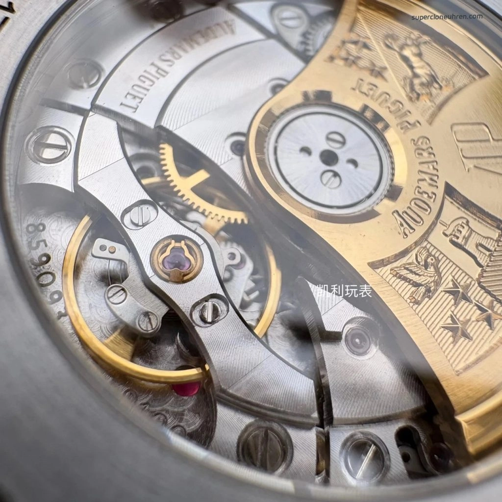 1:1 Super Clone Uhr Audemars Piguet Royal Oak 15400ST.OO.1220ST.03 blaues Zifferblatt aus gebürstetem Edelstahl 41mm