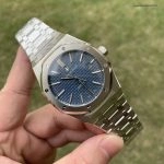1:1 Super Clone Uhr Audemars Piguet Royal Oak 15400ST.OO.1220ST.03 blaues Zifferblatt aus gebürstetem Edelstahl 41mm