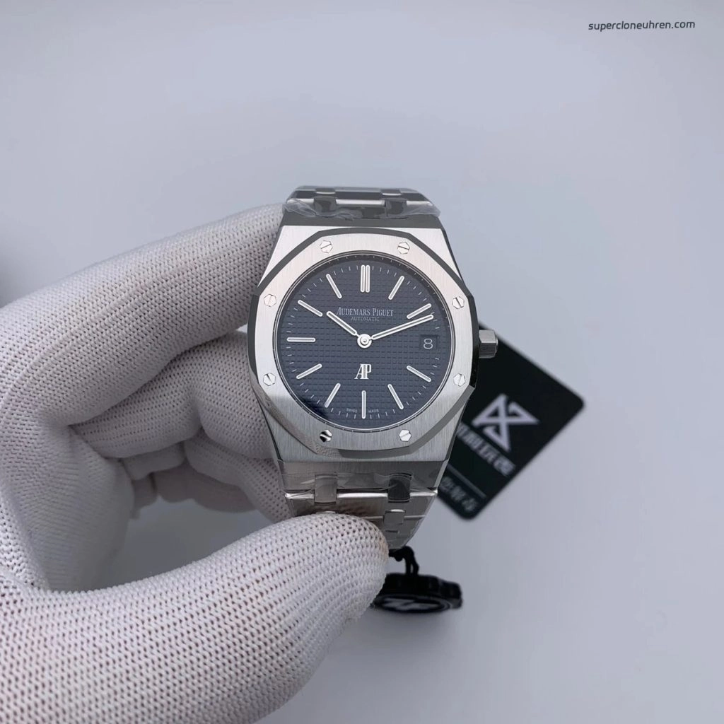Premium Replica Uhr Audemars Piguet Royal Oak 15202ST.OO.1240ST.01 Ultraduenn Stahlband 39mm