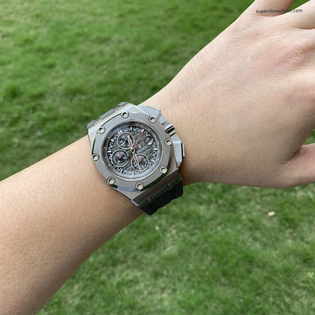 Super Clone Audemars Piguet Royal Oak Offshore 26568IM.OO.A004CA.01 Titan-Grau 44mm