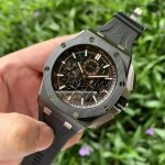 Premium Replica Uhr Audemars Piguet Royal Oak Offshore 26405CE.OO.A002CA.02 aus schwarzer Keramik 44 mm