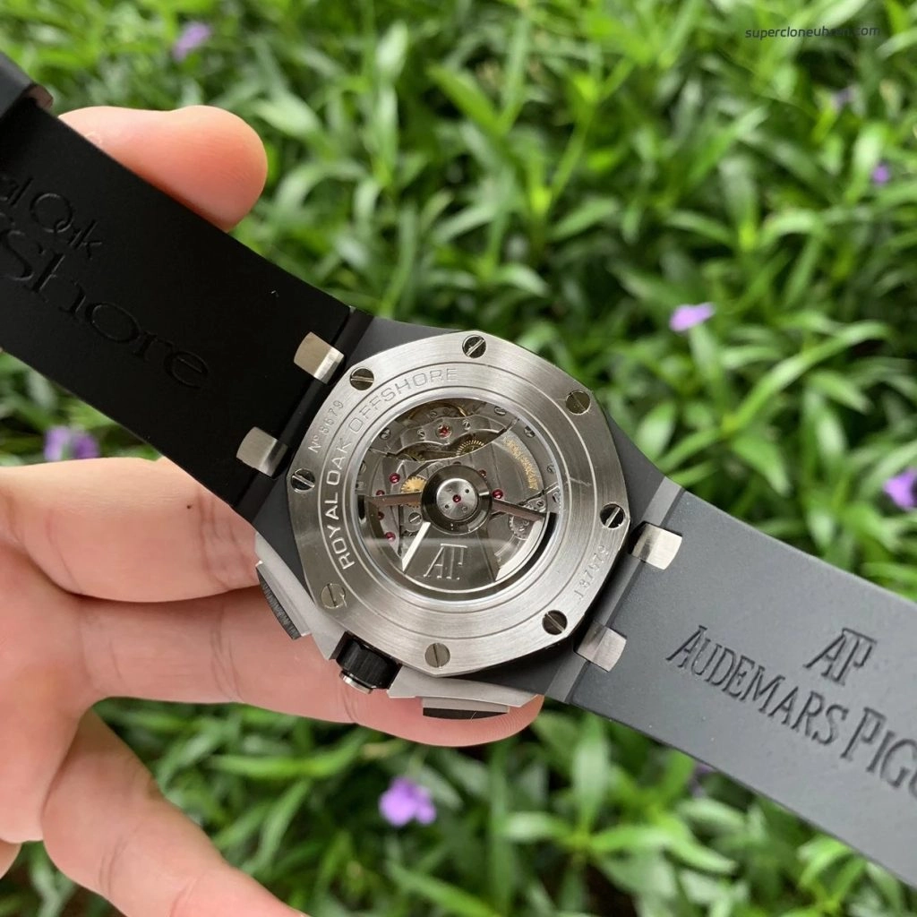 Premium Replica Uhr Audemars Piguet Royal Oak Offshore 26405CE.OO.A002CA.02 aus schwarzer Keramik 44 mm