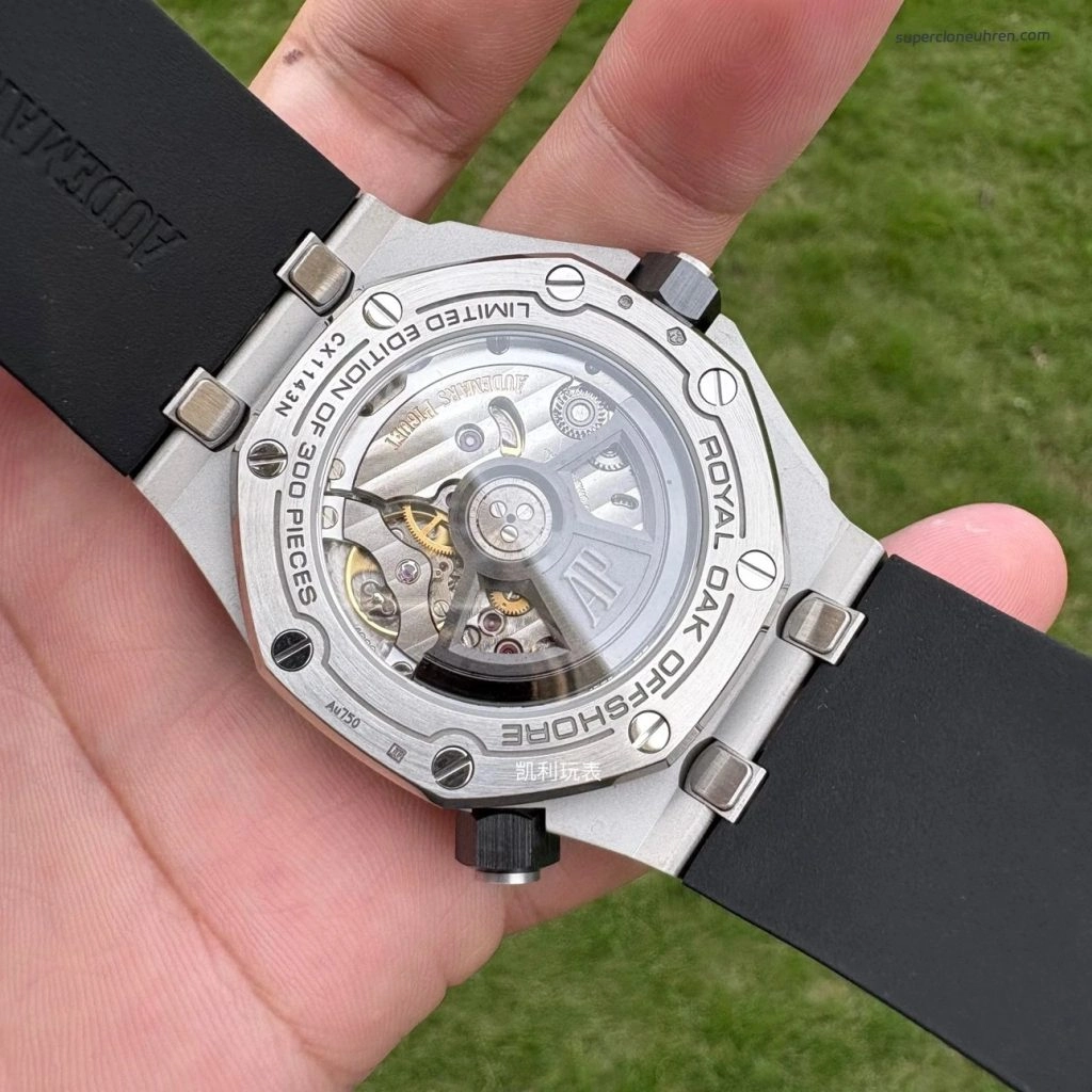 Premium Replica Uhr Audemars Piguet Royal Oak Offshore 15720CN.OO.A002CA.01 mit Keramiklünette 42mm