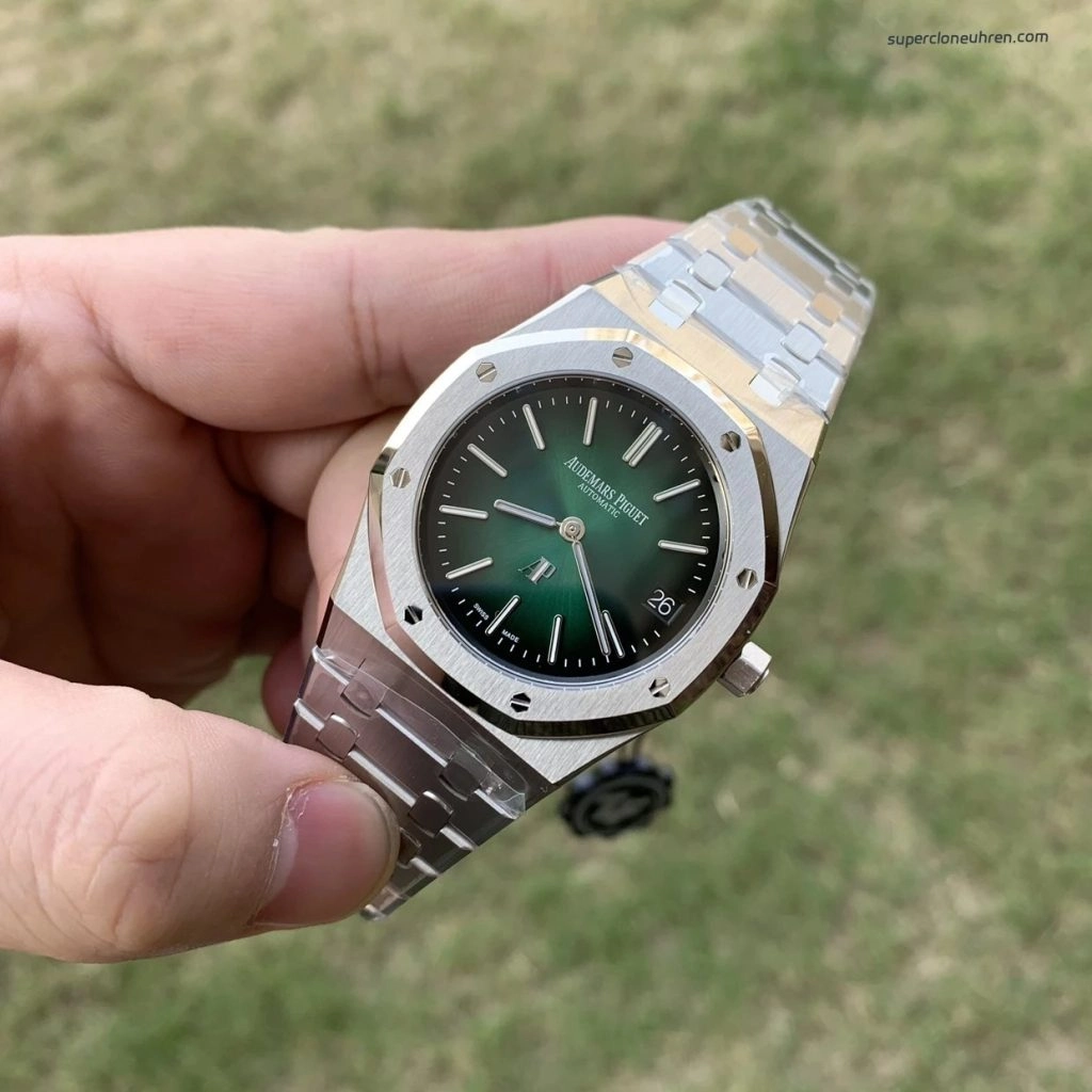 1:1 Super Clone Uhr Audemars Piguet Royal Oak 16202PT Aurora-Grün 39 mm