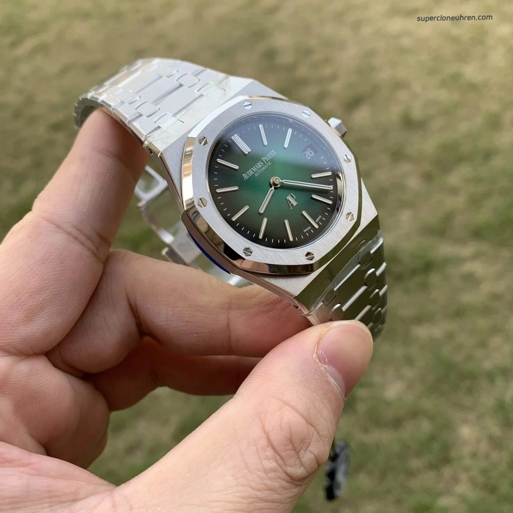 1:1 Super Clone Uhr Audemars Piguet Royal Oak 16202PT Aurora-Grün 39 mm
