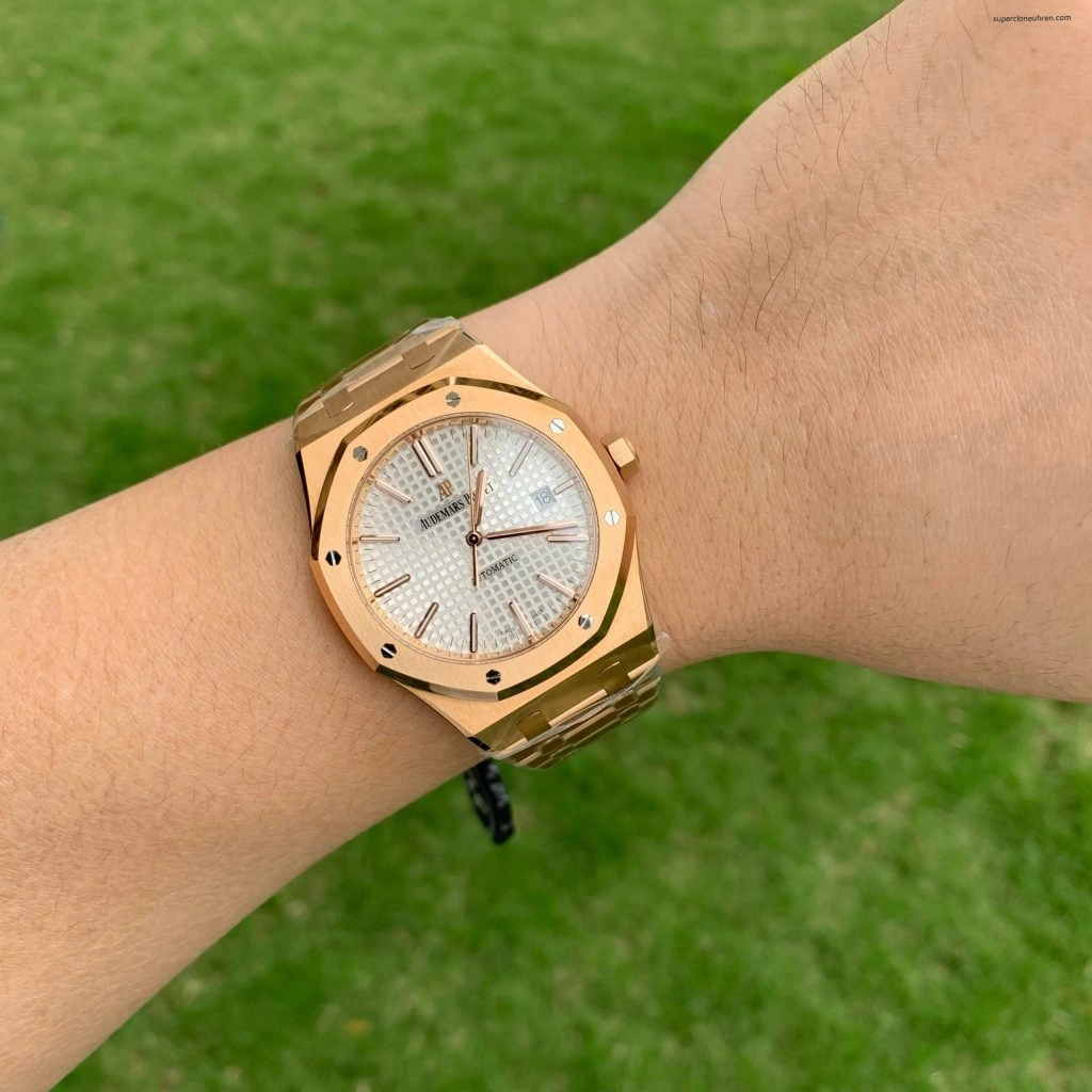 Super Clone Audemars Piguet Royal Oak 15400OR Roségold 41mm