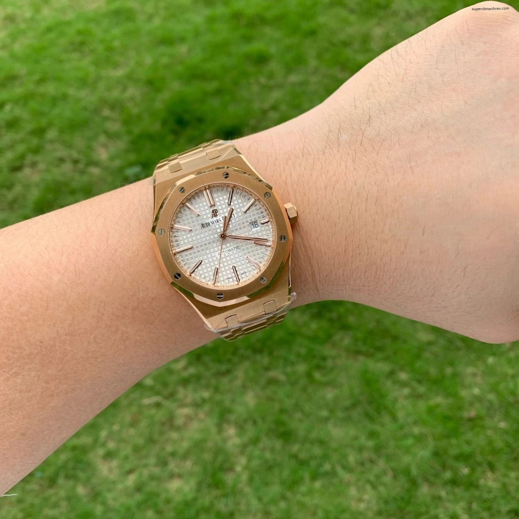 Super Clone Audemars Piguet Royal Oak 15400OR Roségold 41mm