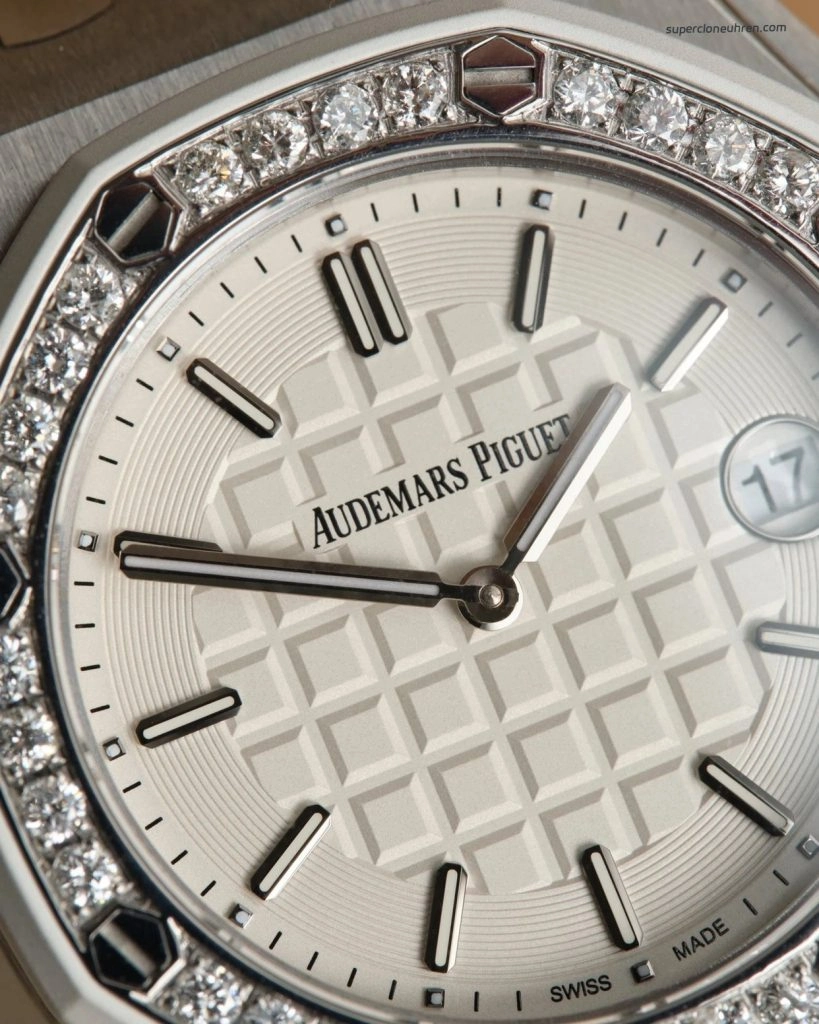 Premium Replica Uhr Audemars Piguet Royal Oak Offshore 67540OK.ZZ.A010CA.01 mit Diamantbesatz in 18K Roségold 37mm