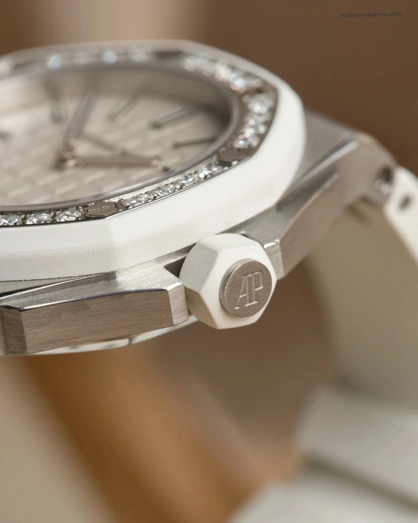 Premium Replica Uhr Audemars Piguet Royal Oak Offshore 67540OK.ZZ.A010CA.01 mit Diamantbesatz in 18K Roségold 37mm