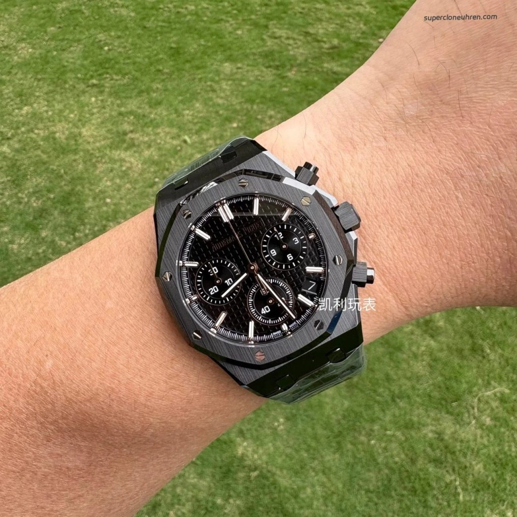 Premium Replica Uhr Audemars Piguet Royal Oak 26240CE schwarze Keramik 41mm