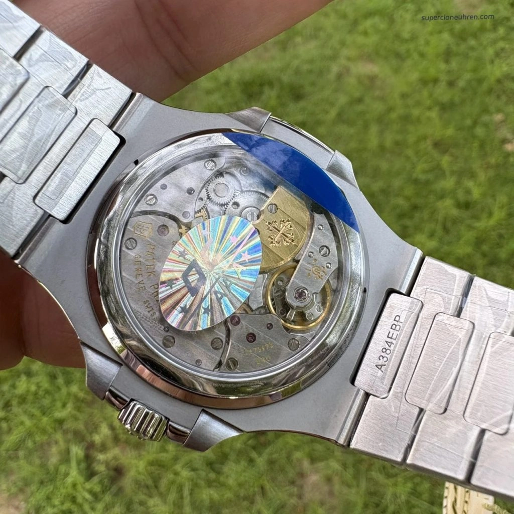 Premium Replica Uhr Patek Philippe Nautilus 5712/1A-001 Edelstahl mit Mondphase 40mm
