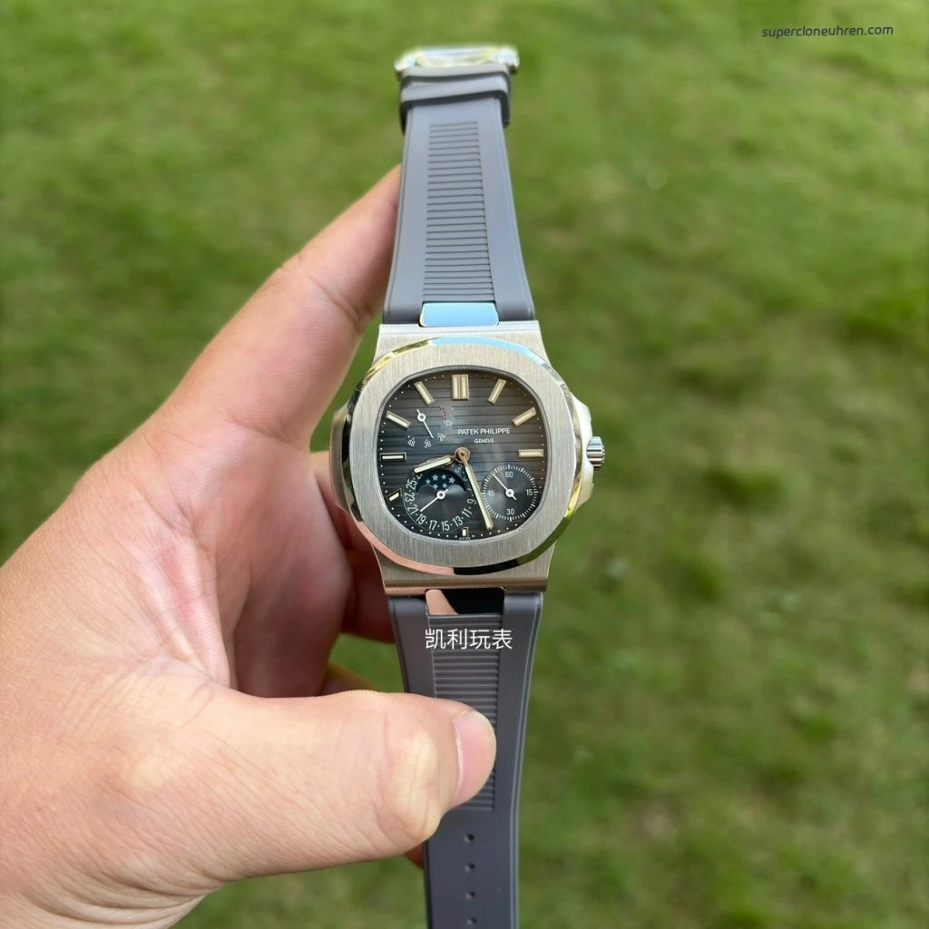 Super Clone Patek Philippe Nautilus 5712G-001 mit grauem Kautschukband 40mm