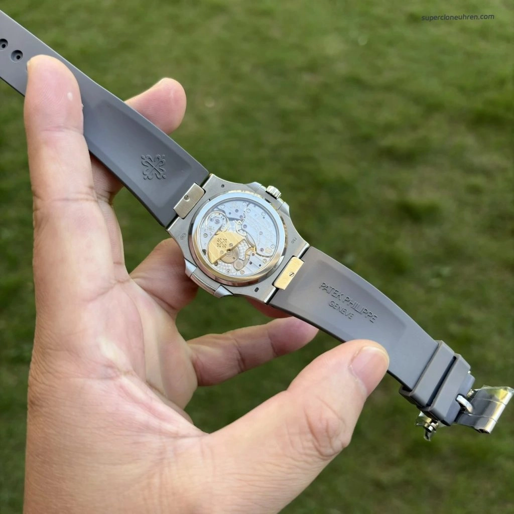 Super Clone Patek Philippe Nautilus 5712G-001 mit grauem Kautschukband 40mm
