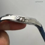 Premium Replica Uhr Patek Philippe Aquanaut 5168G-001 mit blauem Kautschukband 42mm
