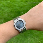 1:1 Super Clone Uhr Patek Philippe Nautilus 5711/1A-010 aus gebürstetem Edelstahl 40mm