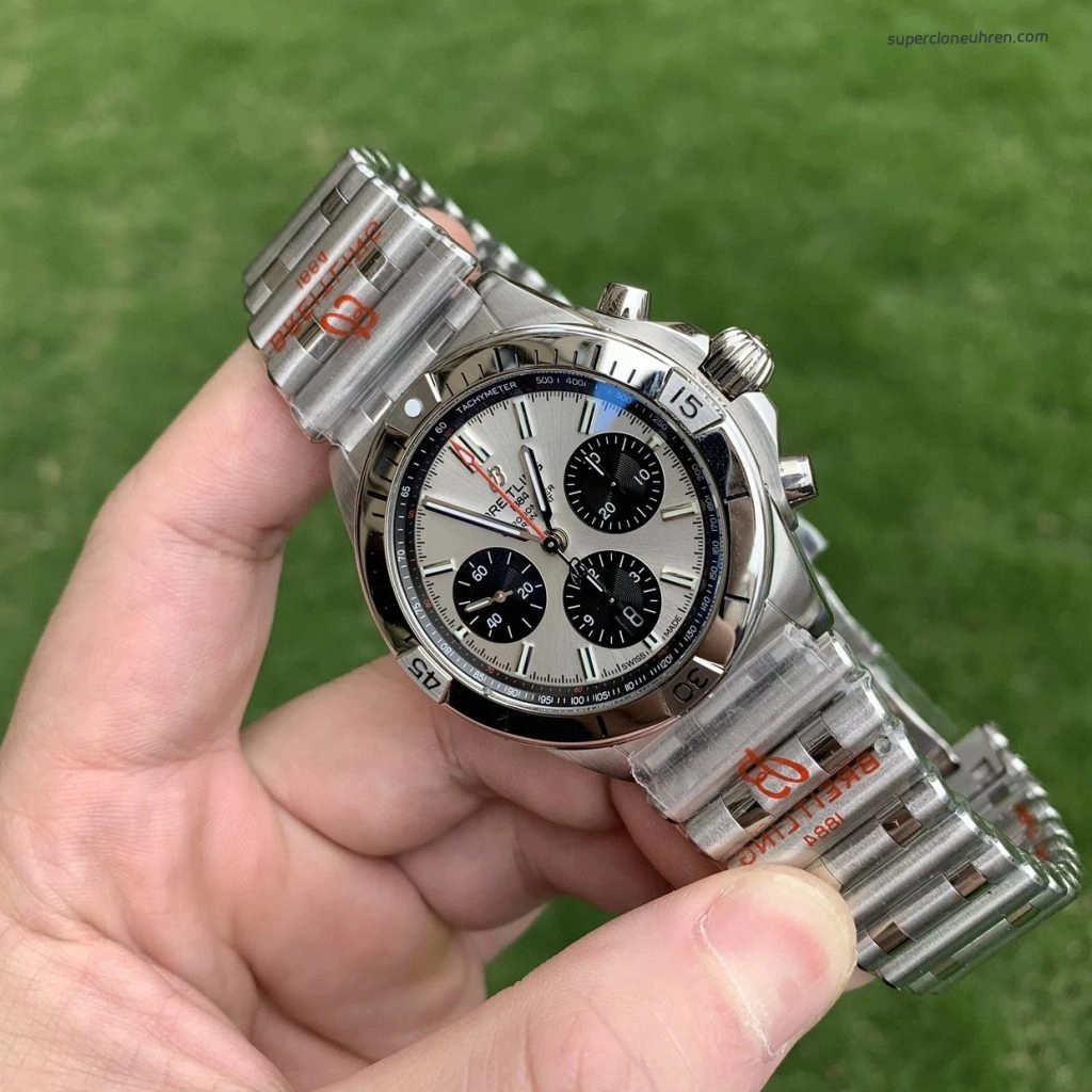 Super Clone Breitling Chronomat AB0134101G1A1 Panda-Zifferblatt mit Edelstahlarmband 42mm