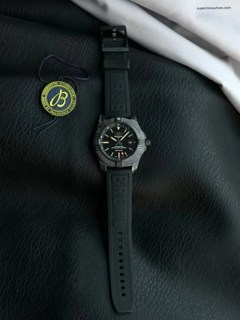 Premium Replica Uhr Breitling Avenger V17310101B1W1 Schwarz mit Textil-Kautschukband 44 mm