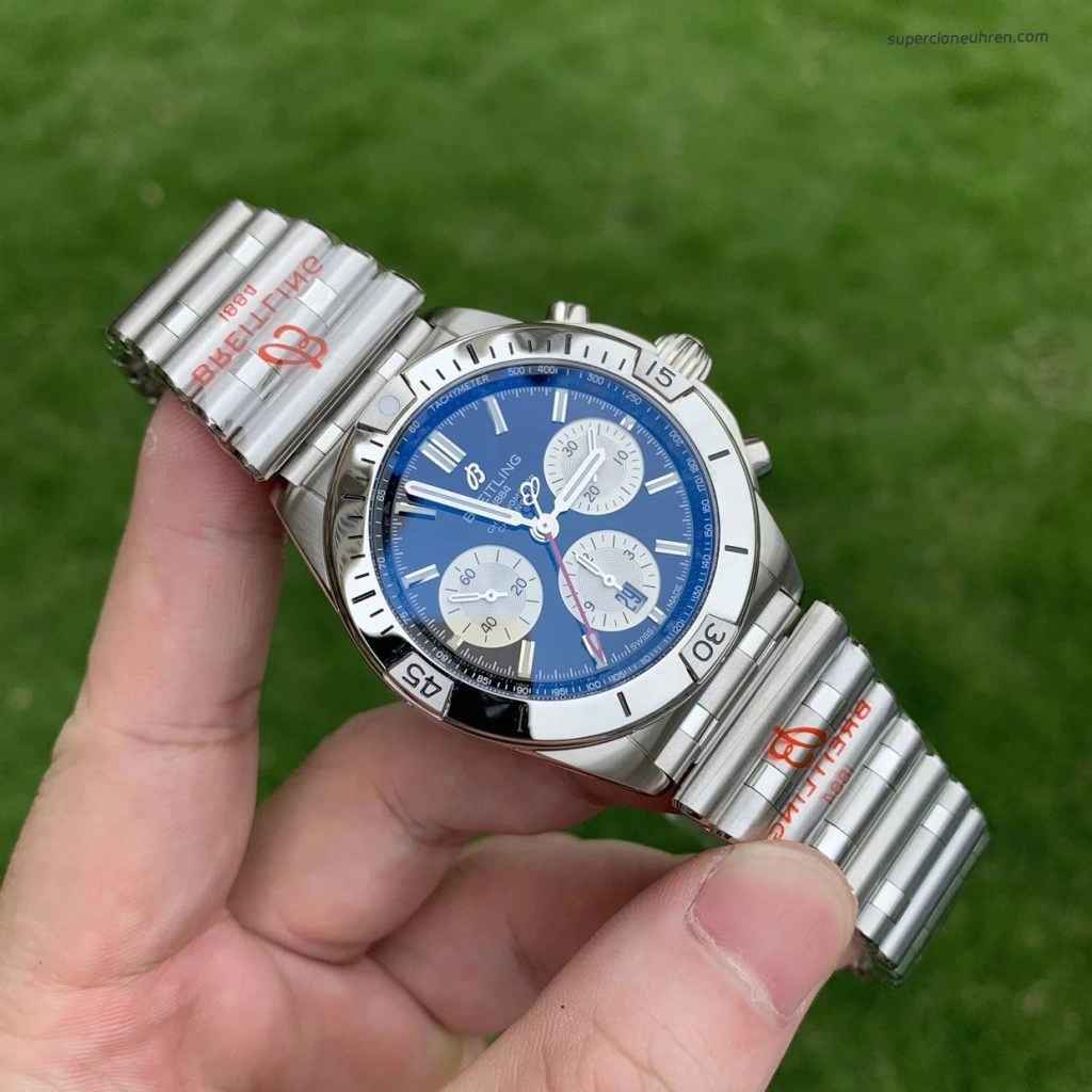 Super Clone Breitling Chronomat AB0134101B1A1 Panda-Zifferblatt Edelstahl 42mm