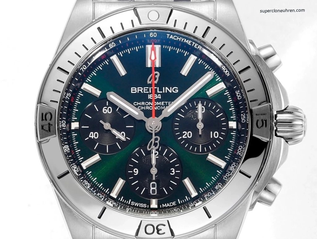 Premium Replica Uhr Breitling Chronomat AB01343A1L1A1 Bentley Edition mit grünem Zifferblatt und Rouleaux-Armband 42 mm