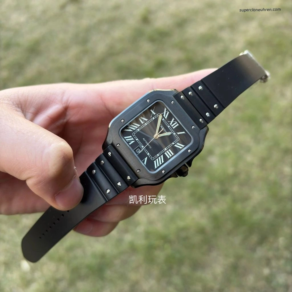 1:1 Super Clone Uhr Cartier Santos WSSA0039 Blackout-Look 39,8 mm