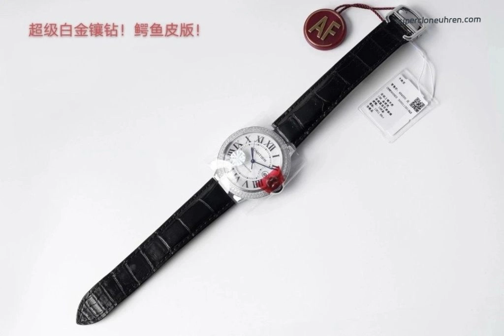 Premium Replica Uhr Cartier Ballon Bleu WE900951 aus Edelstahl mit Diamantbesatz 42mm