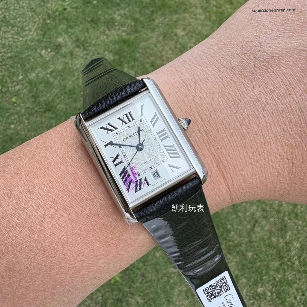 Premium Replica Uhr Cartier Tank Must WSTA0040 Lederarmband mit blauen Zeigern 41x31mm