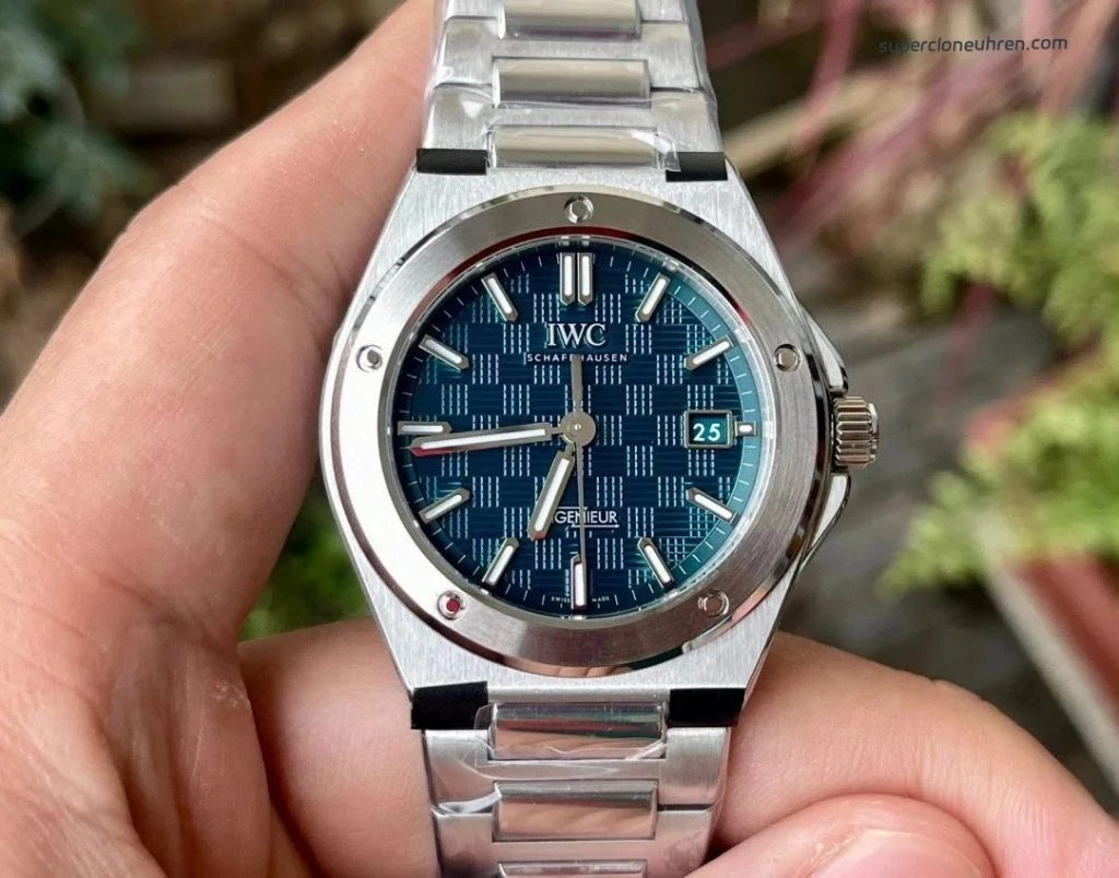 Premium Replica Uhr IWC Ingenieur IW328903 mit grünem Zifferblatt 40 mm