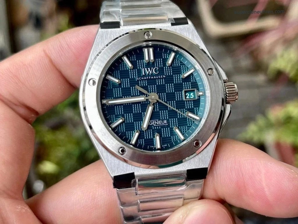 Premium Replica Uhr IWC Ingenieur IW328903 mit grünem Zifferblatt 40 mm