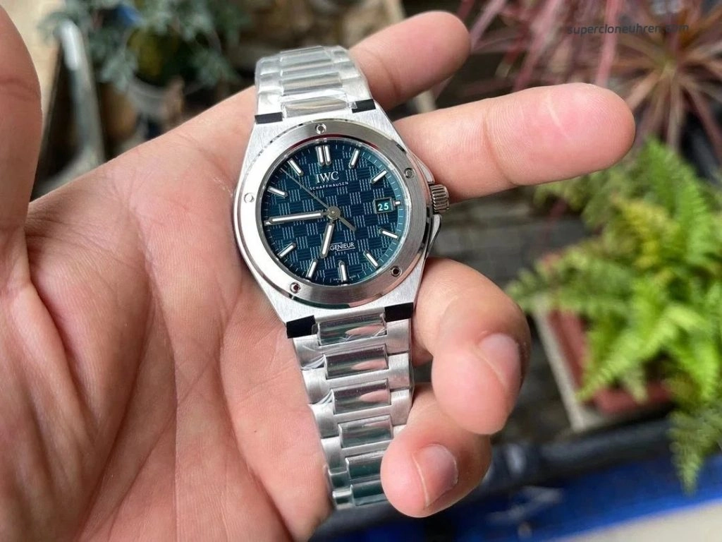 Premium Replica Uhr IWC Ingenieur IW328903 mit grünem Zifferblatt 40 mm